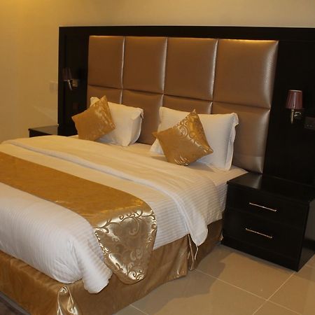 فندق دولف الرياض شارع العمرة Doolv Hotel Bagian luar foto