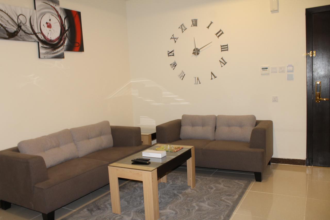 فندق دولف الرياض شارع العمرة Doolv Hotel Bagian luar foto